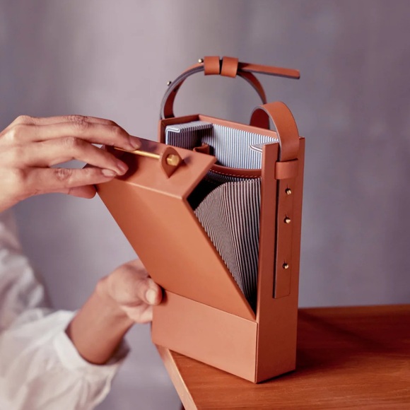 NAPPA DORI RADIO BAG STRUCTURED CROSSBODY SHOULDER BAG Tan - Picture 1 of 11